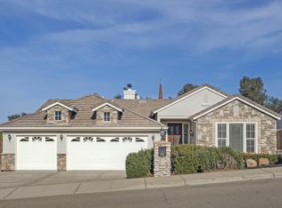 862 E Angela St, Pleasanton, CA 94566