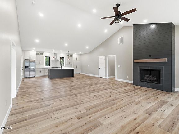 5th image of 3386 Weldon Dr