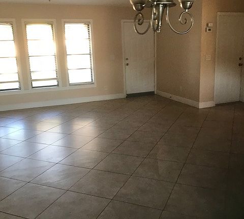 2nd image of 3401 Santa Barbara Blvd