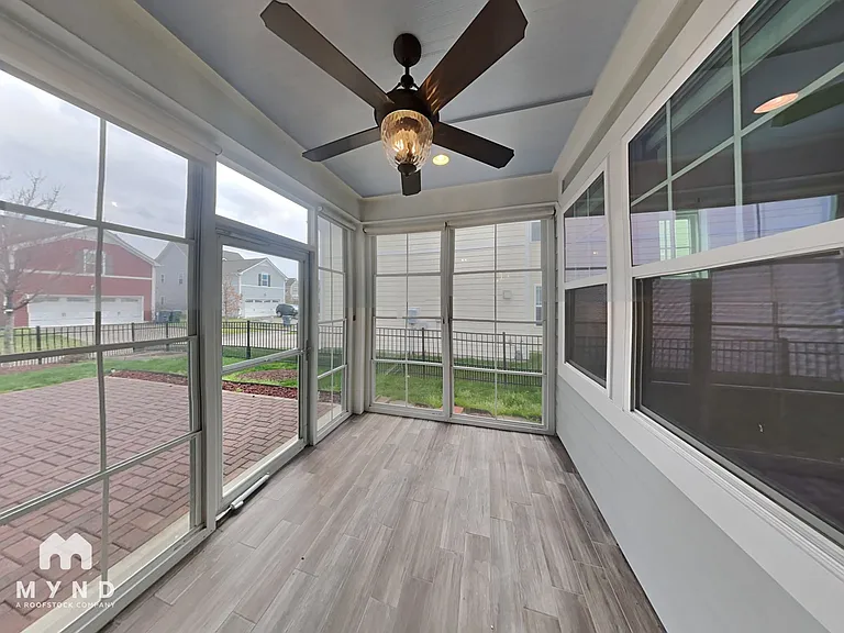 1033 Pemberly Ave — Photo 24