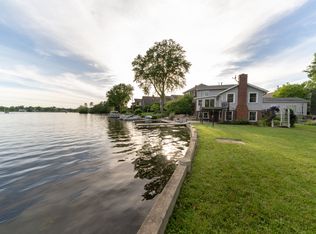 5300 S Island Dr NW, Canton, OH 44718