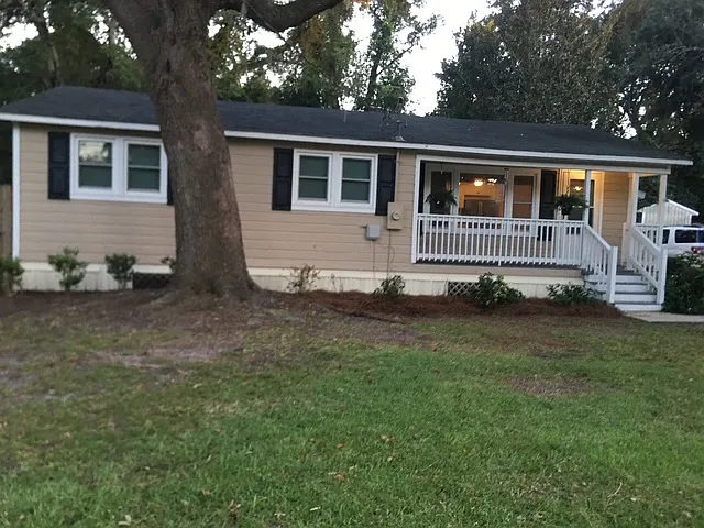 2187 Gulf Dr
