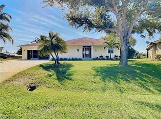 9556 Singer Cir, Pt Charlotte, FL 33981