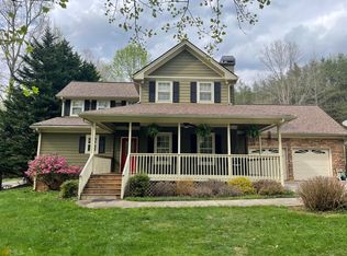 134 Stonebrook Trl, Cleveland, GA 30528