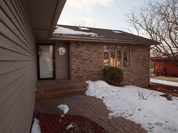 2nd image of 6462 Cedar Point Dr