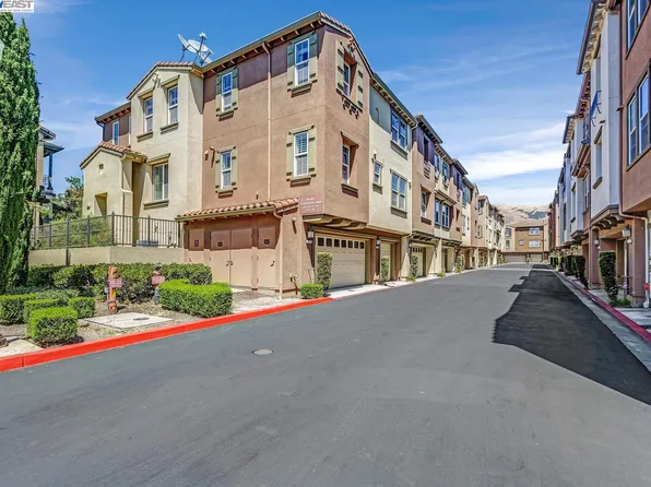 225 Boston Fern Cmn, Fremont, CA 94539