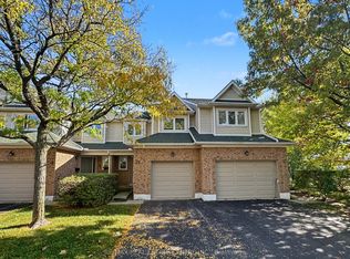 2215 Cleaver Ave #22, Burlington, ON L7M 4C5