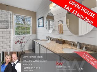 3235 Homestead Ln, Geneva, IL 60134