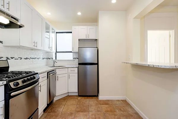 Rented by Town Residential | media 22