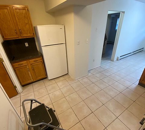 2nd image of 23-70 27th St #Basement