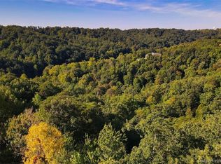 1021 Canyon Rd, New Albany, IN 47150