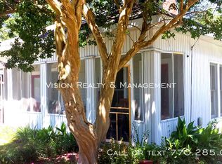 209 A N Cliff St, Carrollton, GA 30117