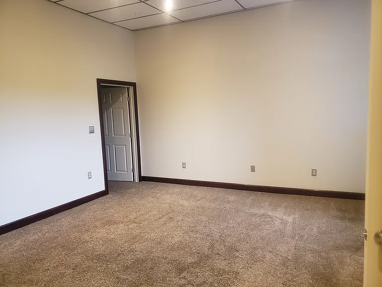 255 Schuyler Ave #321 — Photo 13