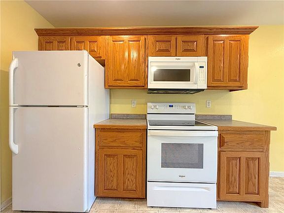 5th image of 14 Sandi Cir
