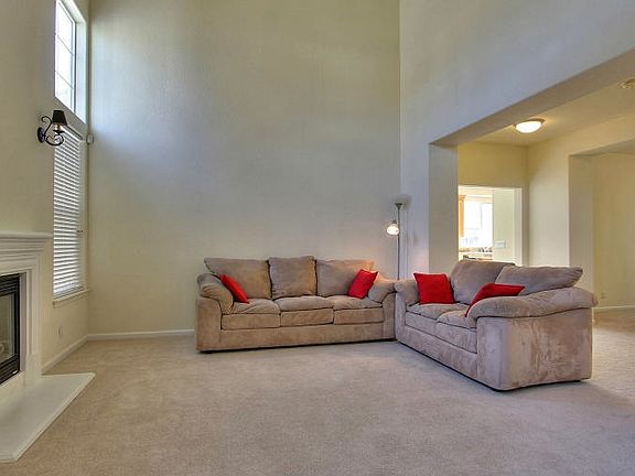 5th image of 5562 Cahalan Ave