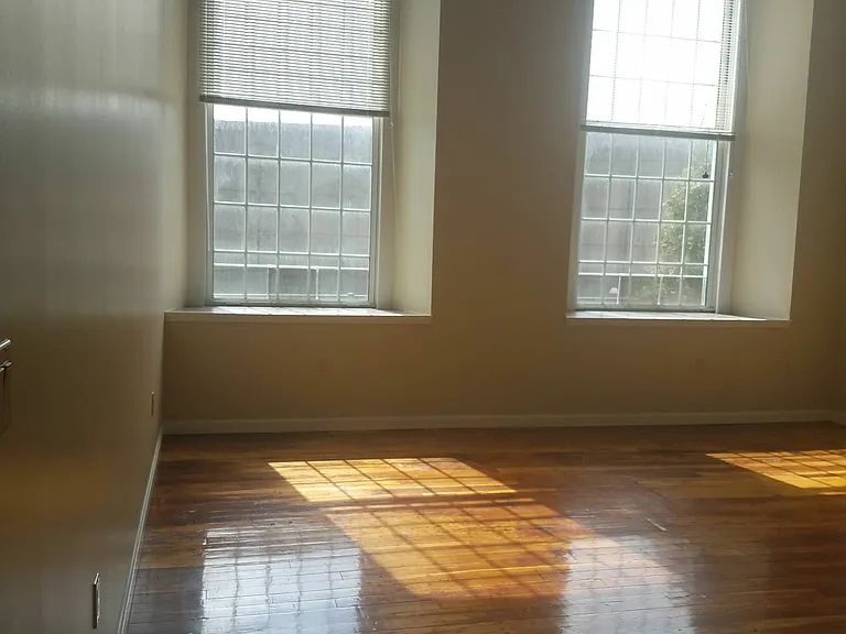 The Lofts at Wamsutta Place — Photo 15