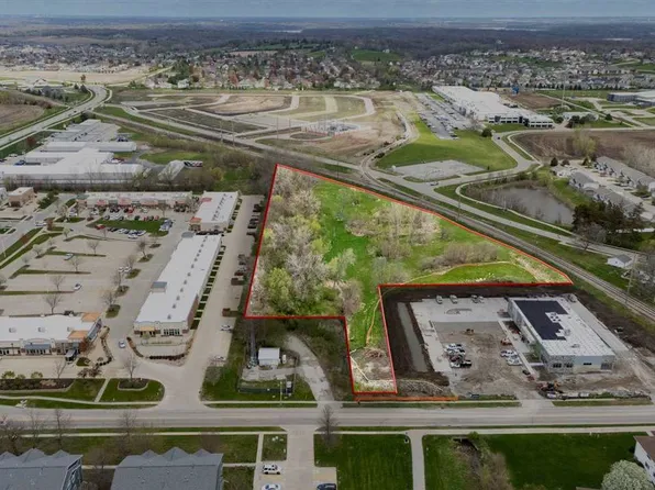 400 W Penn St, North Liberty, IA 52317