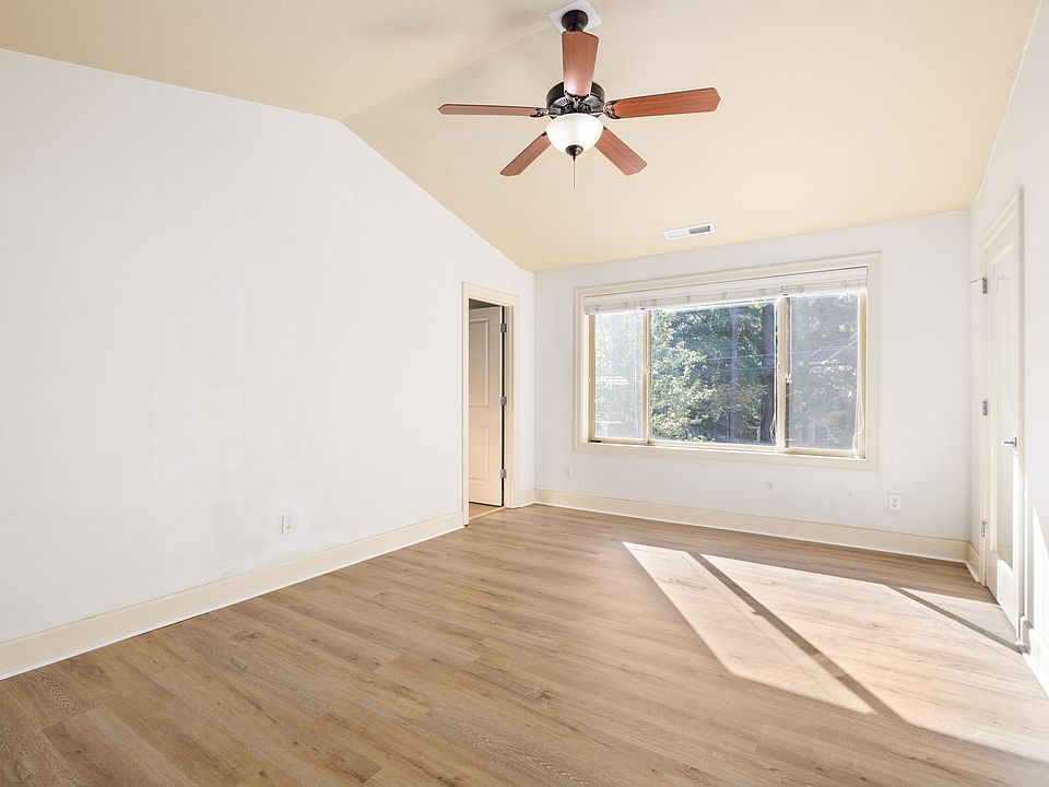 Master suite, sunny, spacious