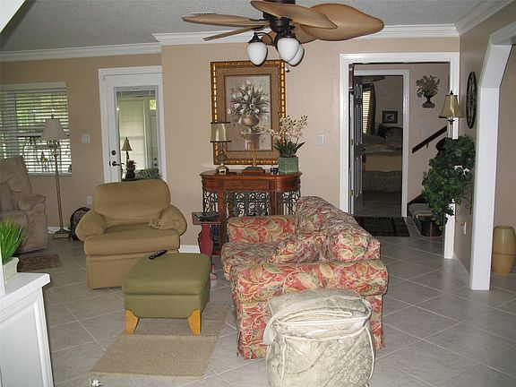 2nd image of 555 SW 87th Place