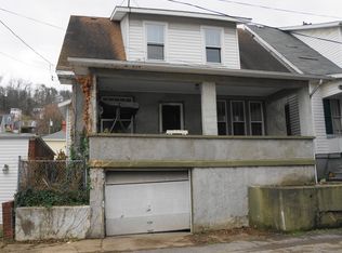 2 Carmichael Ct, Clarksburg, WV 26301