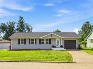 11 Rainbo Dr, Keokuk, IA 52632