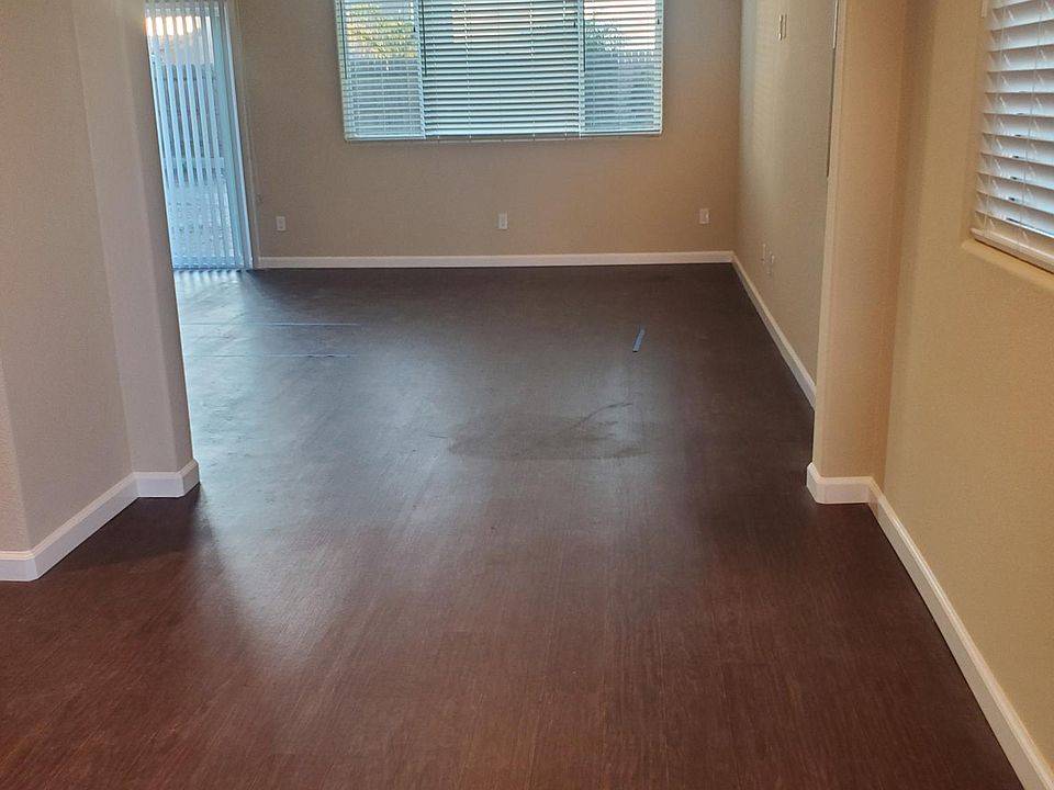 2nd image of 7181 N Shiraz Ave