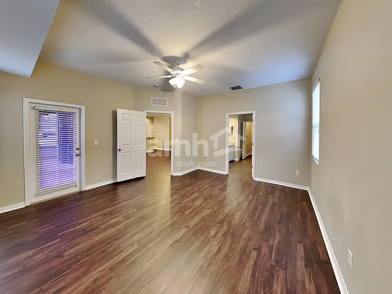3124 Shady Lily Ln — Photo 12