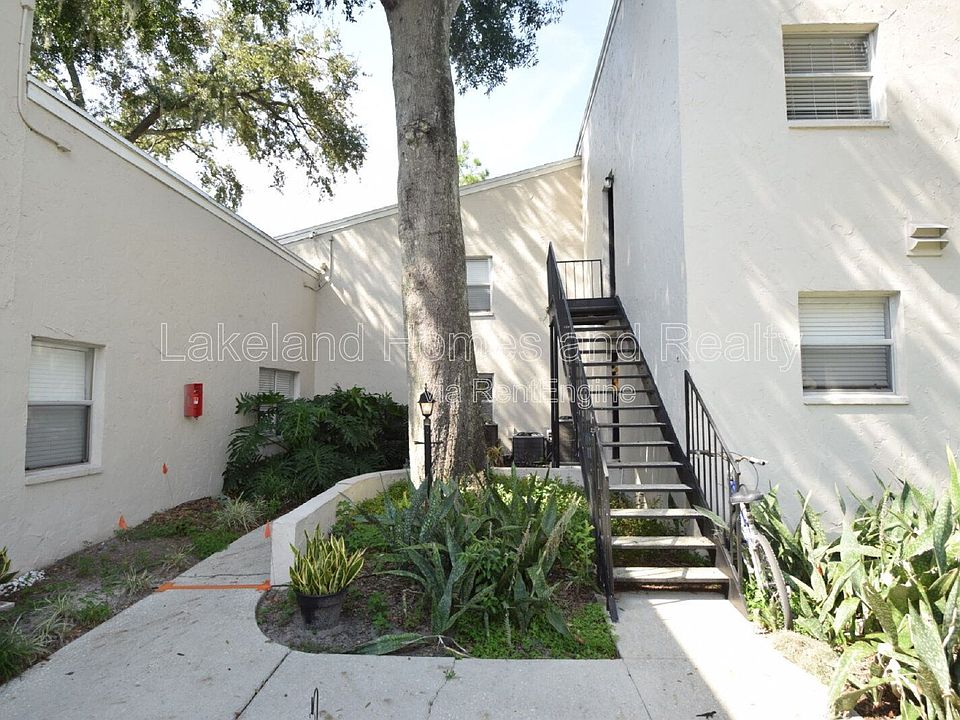 1st image of 1005 S New York Ave Unit 4