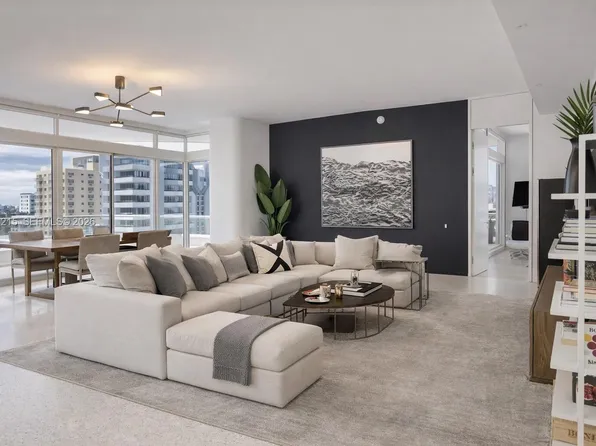 3315 Collins Ave APT 8D, Miami Beach, FL 33140