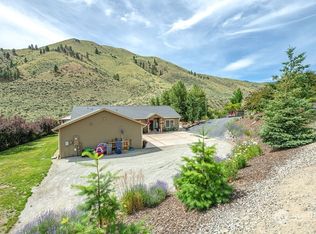 1365 Pitcher Canyon Rd, Wenatchee, WA 98801