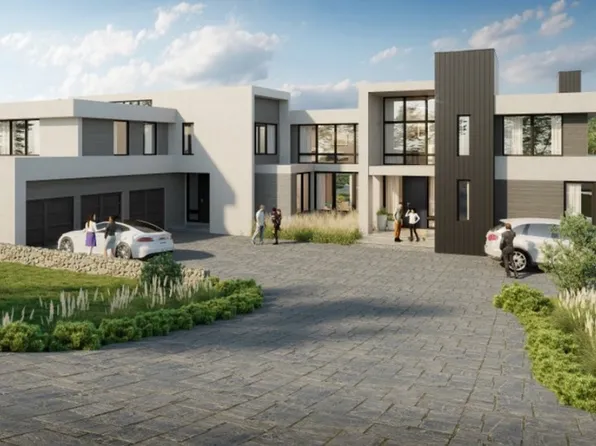 85 Baldpate Hill Rd, Newton, MA 02459