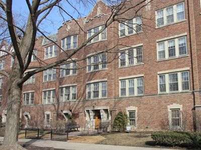 340 S Maple Ave APT 1B, Oak Park, IL, 60302