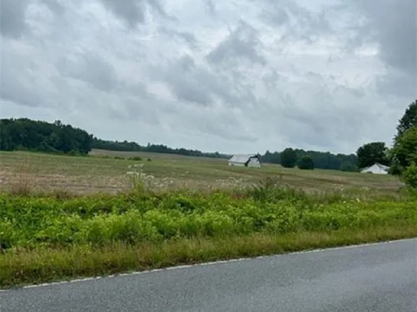 1165 Candy Creek Rd, Reidsville, NC 27320