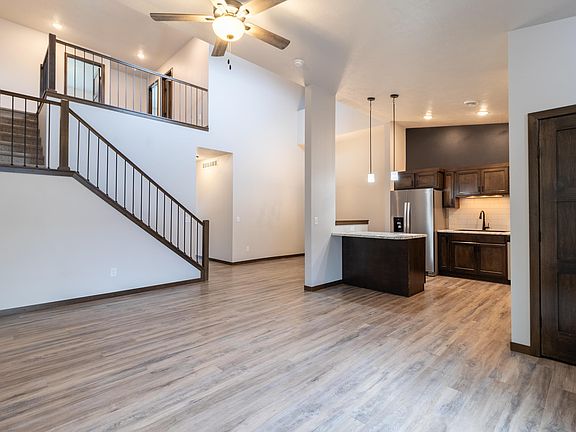 3rd image of 2504 E Copalis Pl