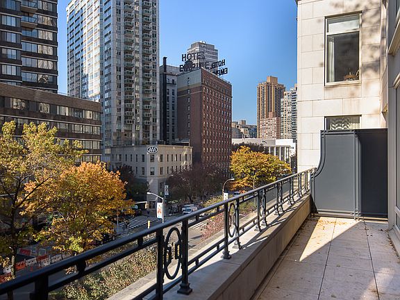 4th image of 15 Central Park W APT 6J