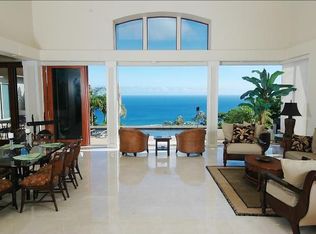 559 Moaniala St, Honolulu, HI 96821