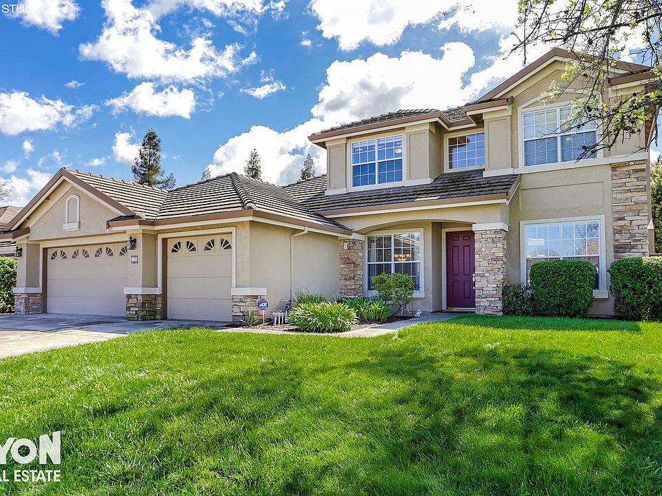 1st image of 106 Turnberry Ct