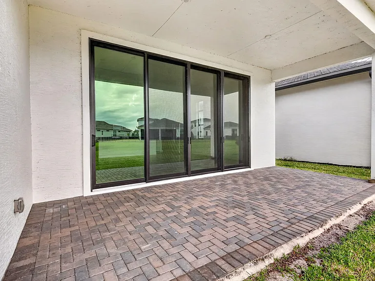 11344 SW Pietra Way — Photo 39