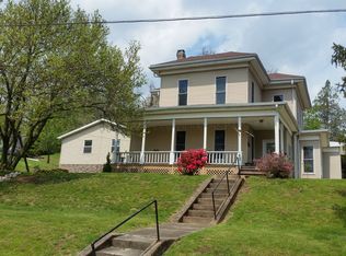 63 Morris Dr, Mcconnelsville, OH 43756