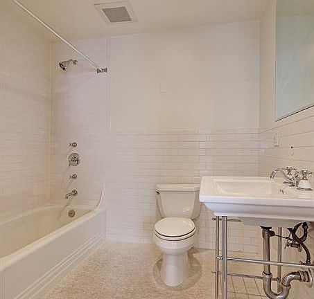 4th image of 7 E 81st St APT 4