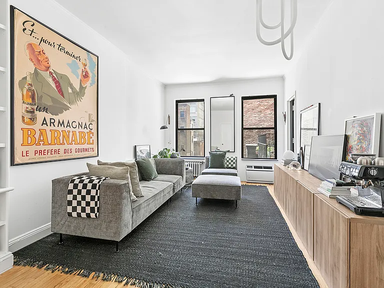 346 Lexington Ave #3R — Photo 1