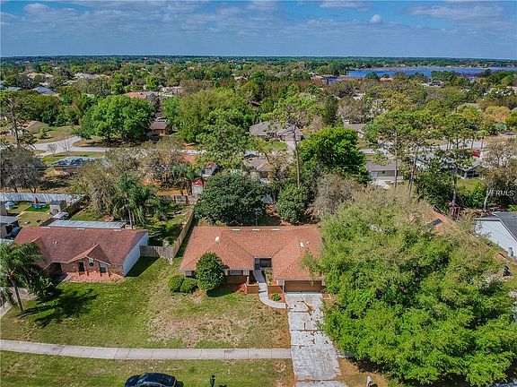 3rd image of 954 Humphrey Blvd