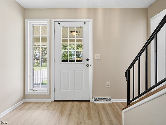 4th image of 36185 Butternut Ridge Rd