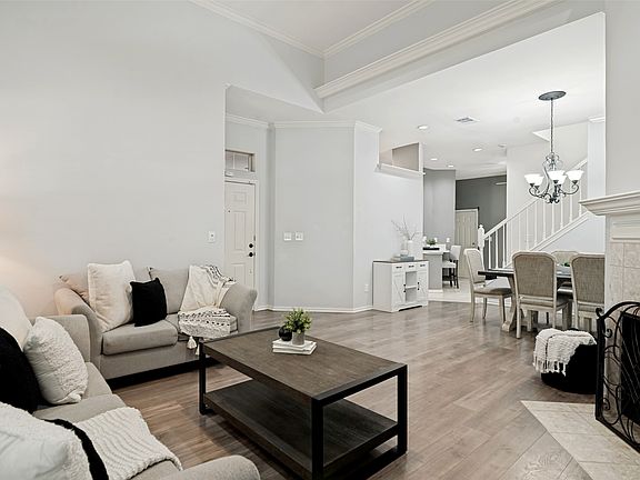 3rd image of 18008 Windflower Way