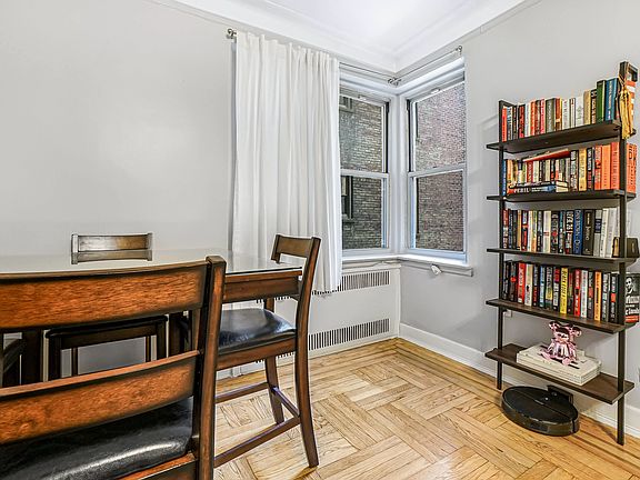 4th image of 41-30 46th St #2A