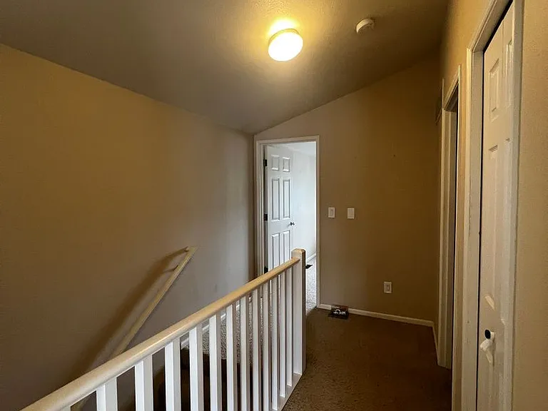 126 E Grover St #7 — Photo 25