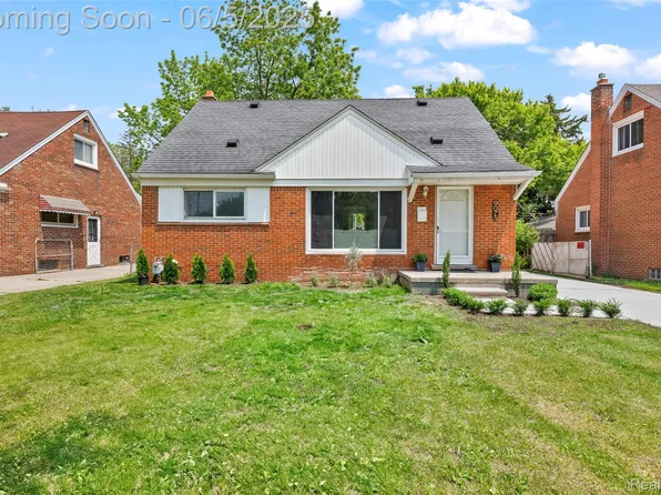 9075 McKinley St, Taylor, MI 48180