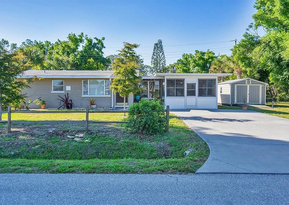 1st image of 27 LAKEVIEW LANE