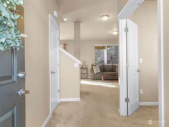 4th image of 23704 77th Avenue Ct E