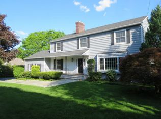 7 Devonshire Rd, Norwalk, CT 06850